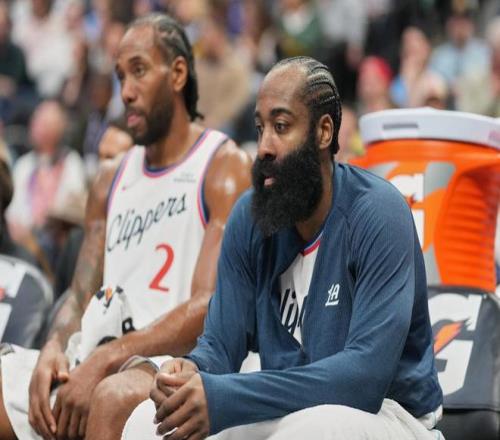 邓弗里斯因,伤缺席拜仁,双战,万博manbetx体育平台,万博体育官网,万博体育app下载,ManBetX,SPORTS