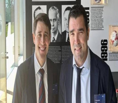 克萊稱我們,為全陣容時,的優秀聯盟,万博manbetx体育平台,万博体育官网,万博体育app下载,ManBetX,SPORTS