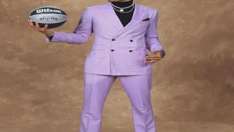 “伊尼戈-马丁内斯将重返赛场，备战奥萨苏纳补赛”